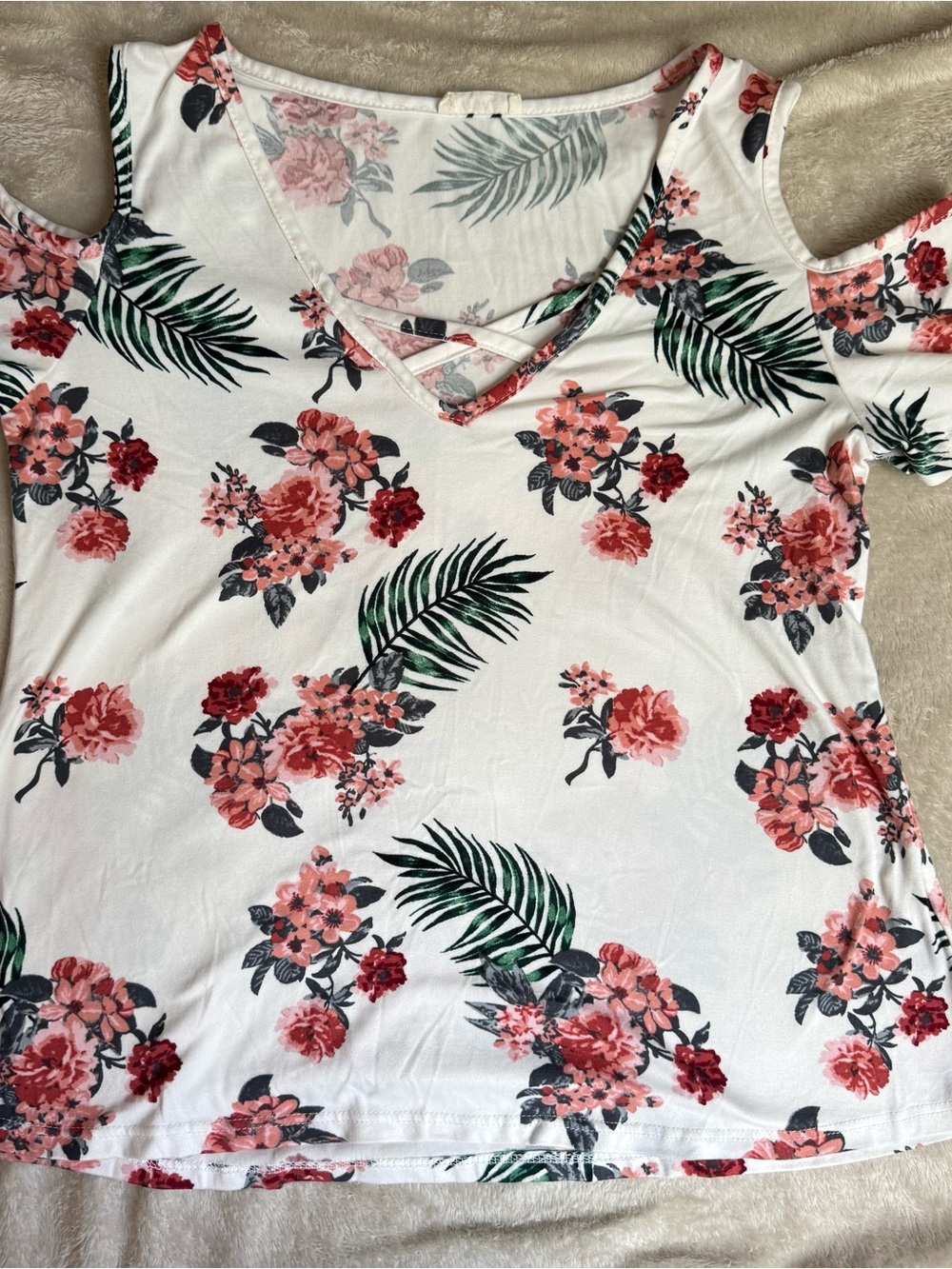 Pinc White Cold-Shoulder V-Neck Top with Pink Floral Print